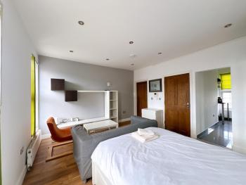 Cosy Studio with Convenient Access to Town Center Pass the Keys, Reading (fotografie 2)