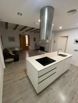 Amplio apartamento en centro histórico, Valencie (fotografie 3)