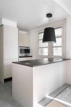 1BR City Apartment with Balcony Next to the Sea, Хельсинки (фото 4)