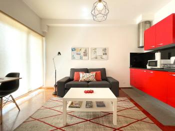 SWEET CHILI - Studio with balcony near Metro & Airport, Lizbona (zdjęcie 3)