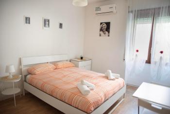 Cozy Piramide Rooms, Rome (photo 2)