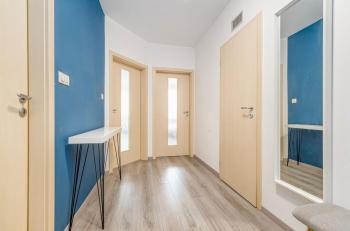Central, Sunny and Spacious Apartment, Bratislava (photo 4)