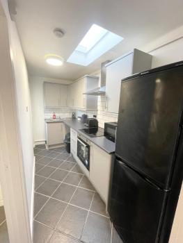 Cute two bedroom house with free street parking, Liverpool (fotografie 4)