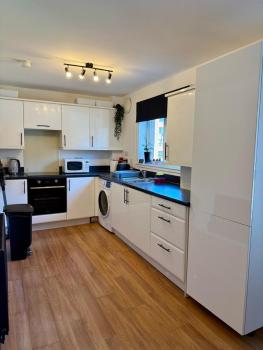 2 Bedroom Apartment near Glasgow City Centre, Celtic Park and Emirates Arena, Glasgow (Foto 2)