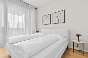 LAM Serenity Free Parking - Balcony, Bratislava (fotografie 4)
