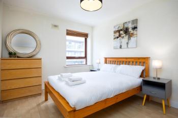 Scandinavian-Inspired 2Bed near River Liffey, Dublin (zdjęcie 2)