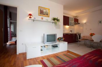 Apartments Leo, Split (photo 4)