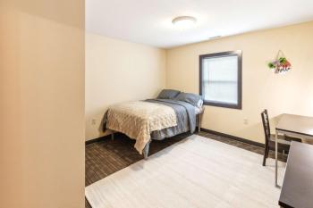 Work Relax Repeat in a Bright and Spacious Stay, Mansfield (photo 4)