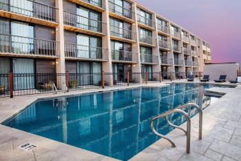 Ramada by Wyndham Austin South, Austin (photo 2)