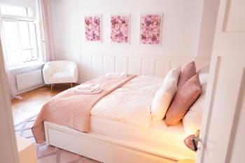 Rose Suite, Zürich (photo 2)