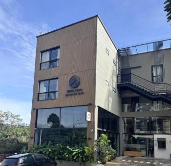 Apt in el Poblado, walkable area with parking 215, Medellín (fotografie 3)