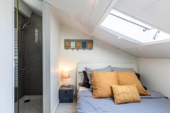 Homelivia, ATTIC ROOM -Mansardé sous les toits de Nice, Nice (fotografie 3)