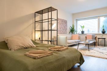 Bright, lush and comfortable apartment in Kallio, Helsinki (photo 2)