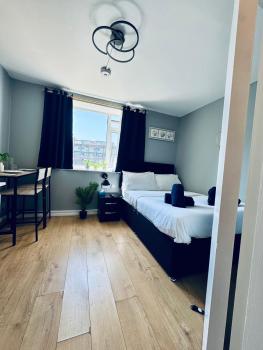 Unique Studio Flat in City 1111, Londra (foto 3)