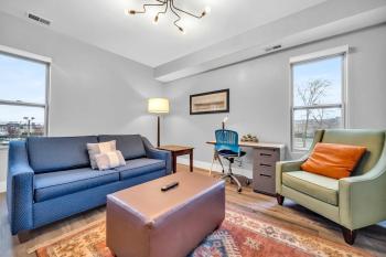 Cle Suites 1BR 1BA 5 min Walk to Cle Clinic #10, Кливленд (фото 3)