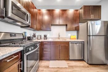 Cle Suites 1BR 1BA 5 min Walk to Cle Clinic #10, Кливленд (фото 4)