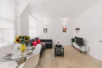Modern 1-Bedroom Retreat in Trendy Clerkenwell, Londres (foto 4)