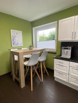 Wohnung im Grünen am Stadtrand, 50 m2, eigener Garten mit Terrasse, eigener Eingang, kostenloses Parken, Зальцбург (фото 2)