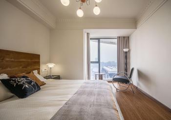 EHUB - Spacious Apartment with Bund View in Yaojiang Garden, Shanghai (foto 4)