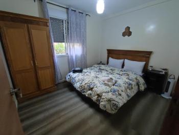 Spacious 2BR Ground-Floor Apartment Parking & Free Wi-Fi, Casablanca (Foto 2)