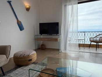 Fronte Mare Suite - Sea Front Luxury Suite With Private Beach Patio, Benitses (fotografie 5)