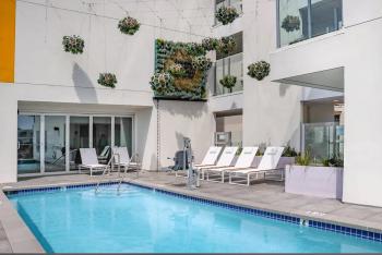 Lovely Studio in heart of Hollywood, Los Angeles (photo 2)