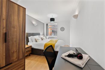 Plaza Suite - Centrally located, contractor friendly, Leeds (zdjęcie 3)