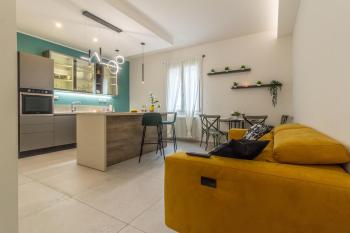Appartamento in corte privata doppio parcheggio gratuito, Bologna (foto 2)