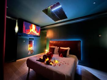 Mieuxqualhotel jacuzzi privatif Velvet Desire, Bordeaux (Foto 2)