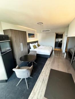 Aparthotel in Düsseldorf am Medienhafen mit Küche, Düsseldorf (Foto 3)