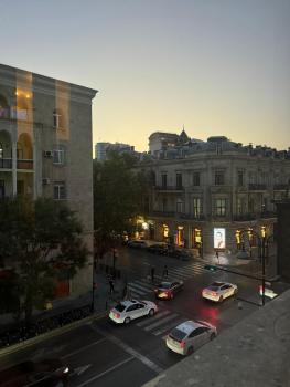 Cozy Apt in the Heart of theCity, Baku (foto 2)