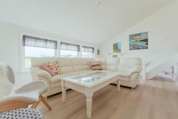 2BR Apt - Balcony and Sea Views - Parking - Tórshavn, Tórshavn (Foto 4)