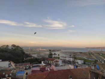 Charming Apartment with Sea View 5 Min Walk to City Center, Tánger (foto 2)