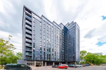 Modern Apartment in Old Trafford, Balcony, Sleeps6, Manchester (photo 5)
