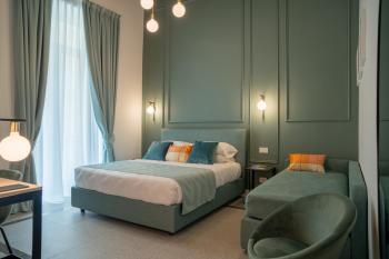 Monteroduni 22 - Chiaia Design Rooms, Naples (photo 3)
