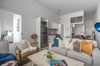 City Escape with Harbour View and Free Secure Parking, Auckland (Foto 2)