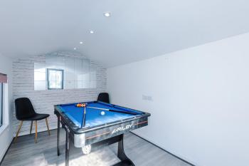Stunning 3 Bedroom Home In Stretford, Game Room, Summer House, Smart TV, Driveway, Manchester (fotografie 2)