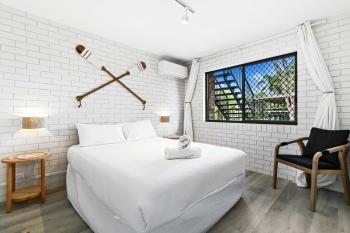 Salt & Stone Villas - on the beach, pets by app, Burrum Heads (фото 4)