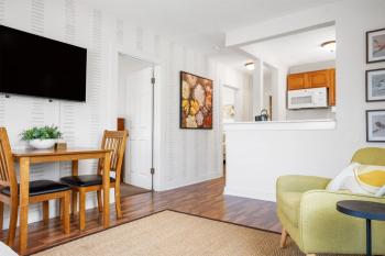 The Flats on Florida St - Super Comfy 2-Bedroom Apartments, Mobile (foto 2)