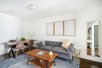 39-3 Newly renovated 3 BR Prime midtown sleeps 6, New York (photo 2)