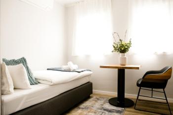 bonquartier - LUXAPT#5 Gemütliches, stilvolles Apartment mit Self Check-In, voll ausgestatteter Küche, Klimaanalage & Parkplatz, Sankt Augustin (zdjęcie 4)