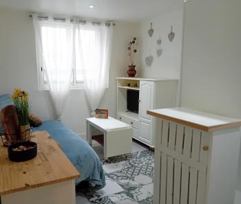 Studio indépendant Chez l'hôte - possibilité parking gratuit - 5 min Métro accès rapide toute la Ville - 15 min Elyamaje, Marseille (photo 4)