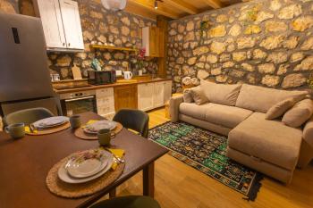 Arhetip, Djedova Villa, Žabljak (fotografie 2)