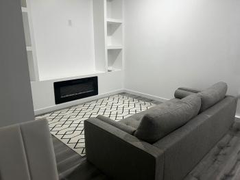 Basement in Keswick Edmonton, Эдмонтон (фото 2)