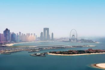 Livbnb - 1BR w/Spectacular Sea Views in Palm Tower, Dubaj (zdjęcie 3)