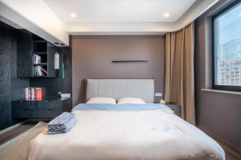 Sunny-Abode View the landmark of Lujiazui 3bedroom near Xintiandi and People's Square &200m to Subway, Shanghai (foto 4)