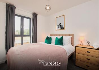 Stylish 5-bedroom Manchester Retreat Sleeps 9 by PureStay, Manchester (fotografie 3)