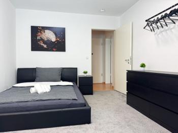 HolidayHome Apartments I Amazing 100sqm in Berlin-Friedrichshain, Berlin (photo 5)