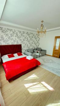 ЖК Времена года Весна 3х комнатная кухня студия, Taldykolʼ (foto 3)