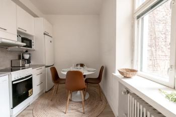 Cozy Courtyard Studio with Central Location in Kamppi, Helsinki (Foto 2)